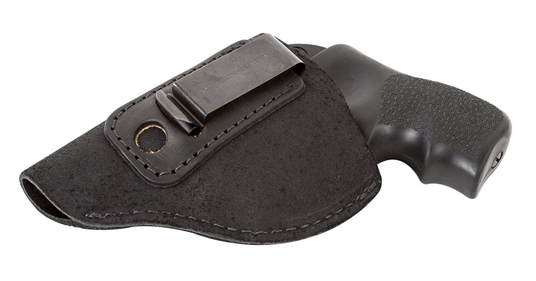 Three Best Holsters For Smith and Wesson .38 Special [Buying Guide]