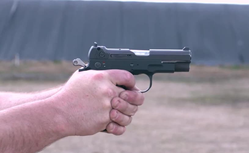 handling 40 caliber pistol