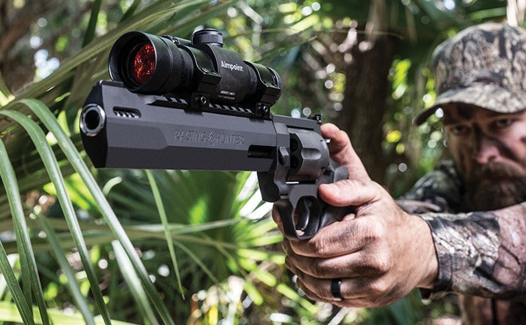 Big Bore Caliber Showdown 44 Magnum Vs 454 Casull Gun News Daily