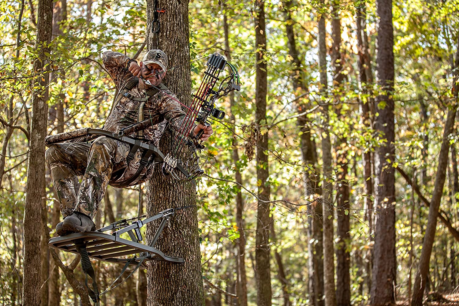 Best Climbing Tree Stand Reviews for Bow & Rifle