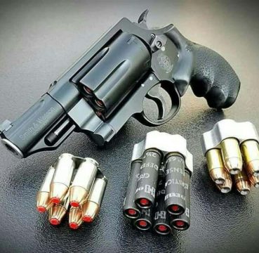 Revolver