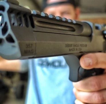 desert eagle handgun in range
