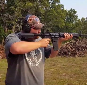 Springfield Saint AR-15 shooting test